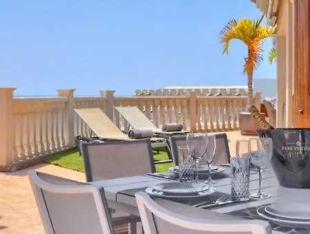 Magnifica Happy Holidays Con Piscina En Gigantes 圣地亚哥港