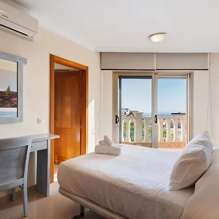 Magnifica Happy Holidays Con Piscina En Gigantes Villa Puerto de Santiago (Tenerife)