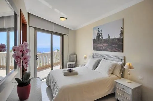 Villa Magnifica Happy Holidays Con Piscina En Gigantes Puerto de Santiago (Tenerife)