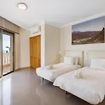 Magnifica Happy Holidays Con Piscina En Gigantes
